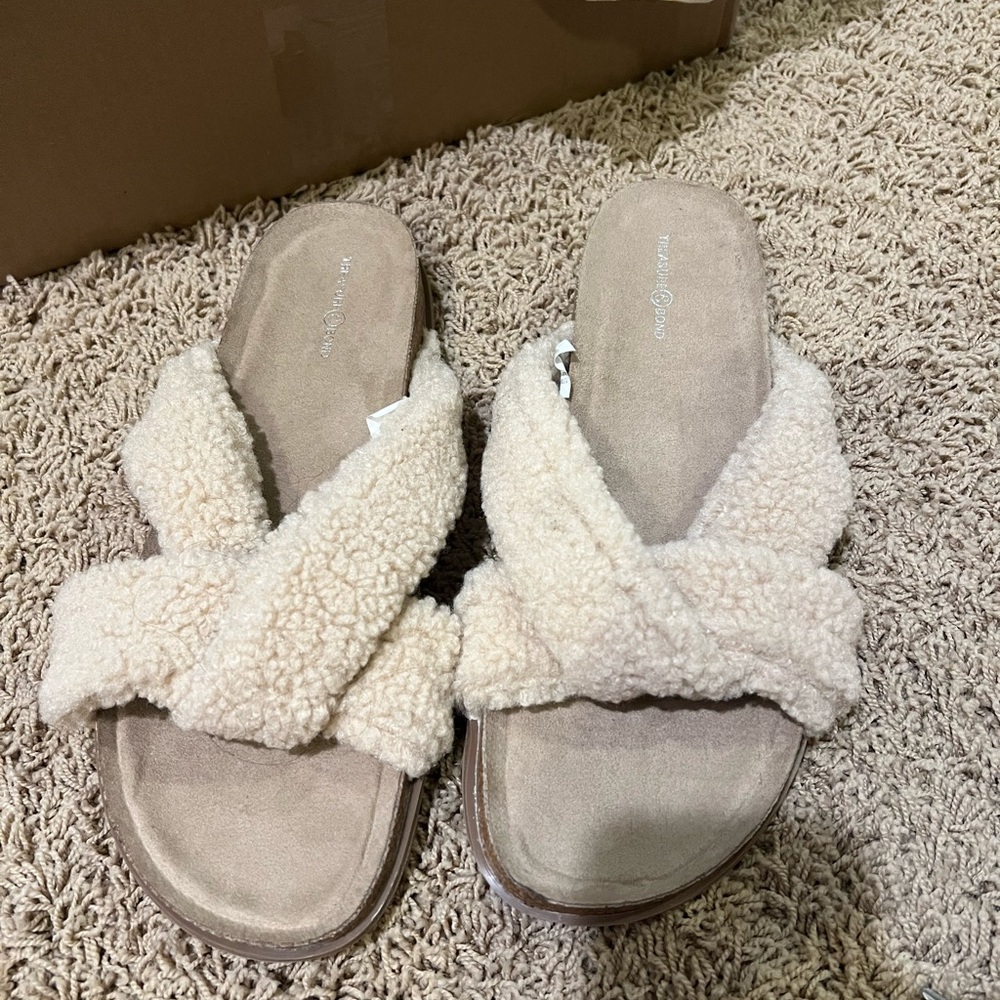 Slippers